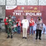 Hingga Akhir Agustus 2021, Kapolri Pastikan Sebanyak 100 ribu Buruh Sudah Divaksin