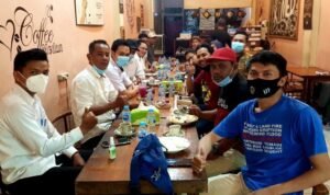 Kenal Lebih Dekat, Ketua PN Sintang Ajak Wartawan Ngopi Bareng