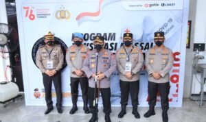 Tinjauan Vaksinasi Massal dan Baksos Alumni Akpol Angkatan 1994, Kapolri Ajak Semua Angkatan Akpol Gencarkan Vaksinasi