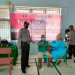 Vaksinasi Dosis Pertama Warga Binaan Lapas Klas IIB Padangsidmpuan Sukses