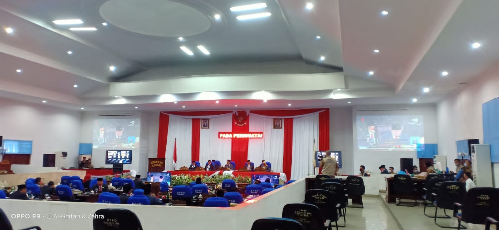 Pelaksanaan sidang paripurna di DPRD Lahat, utnuk mendengarkan pidato kenegaraan Presiden RI Joko Widodo (Dok. Humas DPRD Lahat / Mattanews.co)