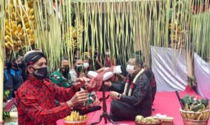 Hadiri Jamasan Tombak Kanjeng Kyai Upas 2021, Bupati Tulungagung: Memperkuat Spirit Mental