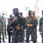 Tinjau Puskesmas Polowijen Kota Malang, Panglima TNI Imbau Masyarakat Selalu Semangat Pakai Masker dan Terapkan Prokes