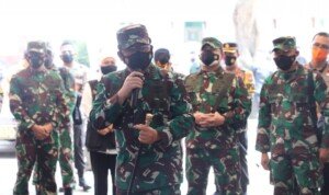 Tinjau Puskesmas Polowijen Kota Malang, Panglima TNI Imbau Masyarakat Selalu Semangat Pakai Masker dan Terapkan Prokes