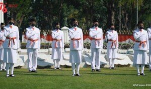 Sore Ini, Giliran Tim Indonesia Tumbuh Akan Bertugas pada Upacara Penurunan Bendera Negara Sang Merah Putih di Istana Merdeka
