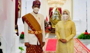 Kenakan Pakaian Adat Lampung, Presiden Jokowi Pimpin Upacara HUT RI ke-76 di Istana Merdeka