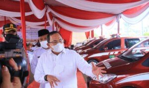 Bupati Dodi Reza Sambangi Warga Tungkal Jaya