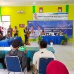 Bupati Batanghari Dampingi Gurbernur Jambi, Serahkan Bansos