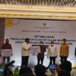 Airlangga Hartarto: Pemerintah Salurkan Program KUR untuk Membangkitkan UKM
