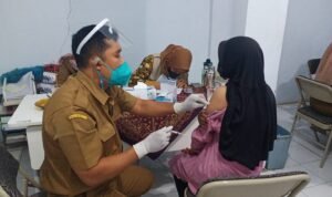 HUT Karawang, Puskesmas Kalangsari Sediakan 338 Vaksin Perhari