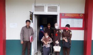 Kejaksaan Negeri Ogan Ilir Eksekusi Suhartini Guru SMP N 1 Indralaya