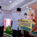 Jelang HUT Muba ke-65, Bupati Dodi Reza Beri Santunan Anak Yatim dan Dhuafa
