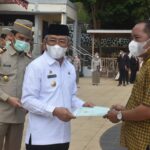 HUT UUPA, Gubernur dan Kakanwil BPN Sulbar Serahkan 8.580 Sertifikat Tanah