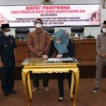 Paripurna DPRD, Bupati Batanghari Akui Anggaran Memprihatinkan