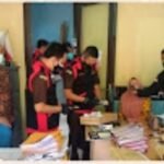 Tim Penyidik Kejaksaan Geledah Kantor Dinas Perpustakaan Lahat