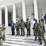 Kasum TNI Tinjau Gladi Bersih Jelang HUT ke-76 TNI di Istana Merdeka Jakarta