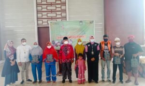 Apresiasi Pemkot Prabumulih, ACT dan Mitra UMKM Sumbang Ratusan Paket Makanan