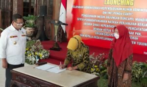 Bupati Maryoto: 96 Persen Anak di Tulungagung Telah Miliki KIA