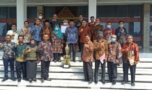 Jelang HUT OKI, Desa Suka Maju Berikan Kado Istimewa