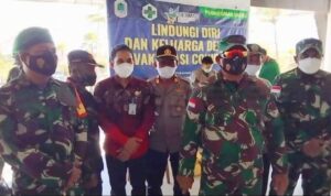 Dankolakopsrem 121/ABW Kunjungi Satgas Pamtas Yonif 144/JY Kapuas Hulu