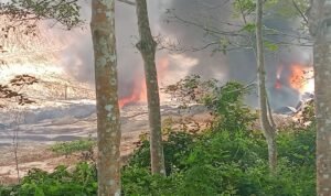 Kembali, Satu Sumur Minyak Ilegal di Muba Terbakar