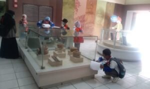 Pengetahuan Sejarah Bertambah, Prokes Tetap Dijaga Ketat