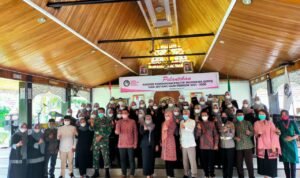 Anggota DPR-RI, Lantik Pengurus DPC KPPI Batanghari