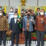 Ketua Umum PBSI Provinsi Sumsel Lantik 6 Pengurus PBSI Kabupaten Kota