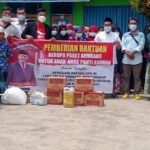 Aliansi Masyarakat Sumsel (AMS) Berbagi Sembako dan Berikan  Plakat Penghargaan ke KPK RI