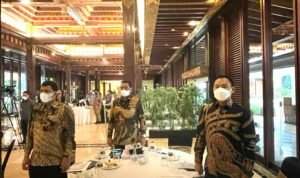 Wabup Kapuas Hulu Hadiri Pertemuan Terkait RUU HKPD