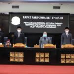 Wali Kota Sampaikan APBD 2022 di Rapat Paripurna DPRD Palembang