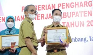 Pemkot Palembang Raih Penghargaan Terbaik 1 Pencegahan Stunting Inovatif