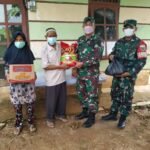 Babinsa Koramil Merakyat Jadi Jumat Berkah di Desa PJ Gunung Megang
