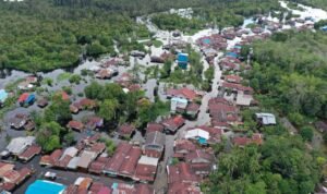 Air Danau Sentarum Meluap, Aktivitas Masyarakat dan Fasilitas Wisata Terganggu