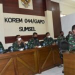 Danrem Pimpin Rapat Evaluasi Serbuan Vaksinasi TNI di Jajaran Korem 044/Gapo