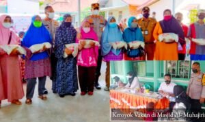 Keroyok Vaksin Covid-19 dan Bagikan Sembako Polres Prabumulih, ini Penjelasan Lurah Sukajadi