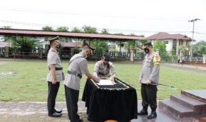 Kapolres Pimpin Sertijab Waka Polres Kapuas Hulu