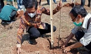 Camat Cibatu Apresiasi Program PT STP Purwakarta Terhadap Lingkungan