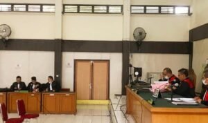 Kades Sugih Waras Dituntut 5 Tahun Penjara
