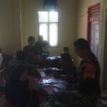 Warga Desa Rantau Panjang Berduyun-duyun Serbu Vaksinasi Di Kantor Desa