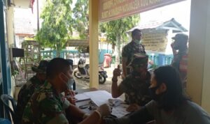 Vaksin Koramil Prabumulih Serbu Warga Kelurahan