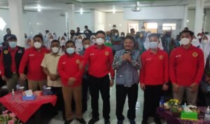 Enos Hadiri Vaksinasi Serentak Pelajar OKU Timur