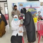 Polres Lahat Vaksinasi 160 Pelajar dan Masyarakat Umum