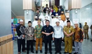 Lepas 10 Pelajar Ke Kairo, Deru: Pulang ke Sumsel Sebarkan Ilmunya
