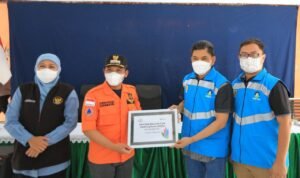Pasca Erupsi Semeru, PLN Peduli Salurkan Bantuan Senilai 300 Juta ke Lumajang