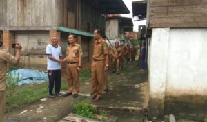 ‘Ngadek’ Ala Camat RKT, Permudah Layanan Langsung untuk Warga