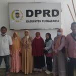 Merasa Dirugikan, Warga Desa Depok Kabupaten Purwakarta Datangi DPRD