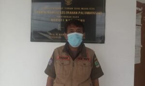 Linmas Palumbonsari Amankan Malam Tahun Baru di Titik Rawan