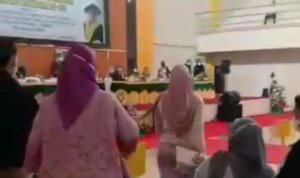 Kericuhan Terjadi Dampak Mahasiswi Unsri Korban Pelecehan Seksual Dikabarkan Batal Yudisium