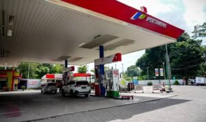 Beredar Imbauan Isi Penuh Tangki Bensin Saat Nataru, Pertamina: Itu Hoax dan Menyesatkan